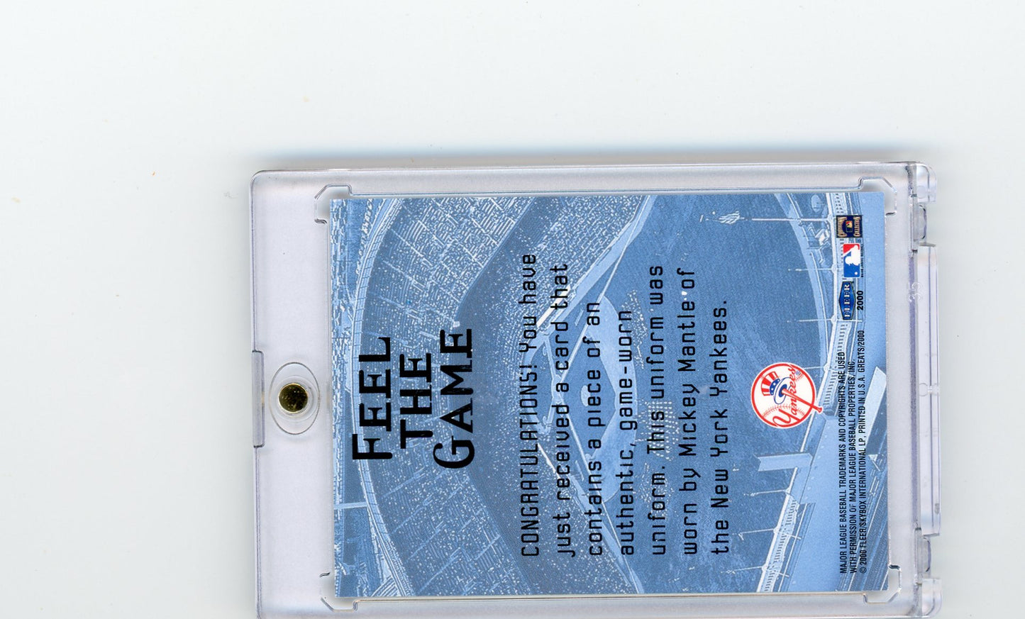 2000 Fleer Greats of The Game Yankee Clippings Mickey Mantle patch